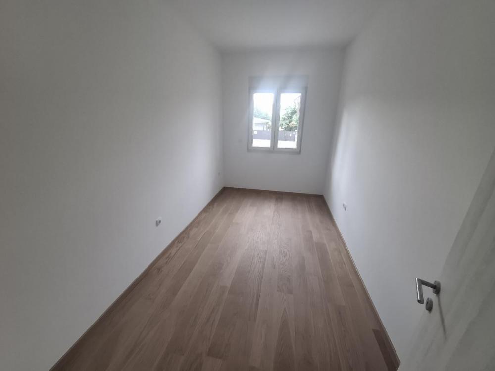 Slika 3 - NOV Dvoiposoban stan 53m blizu Centra