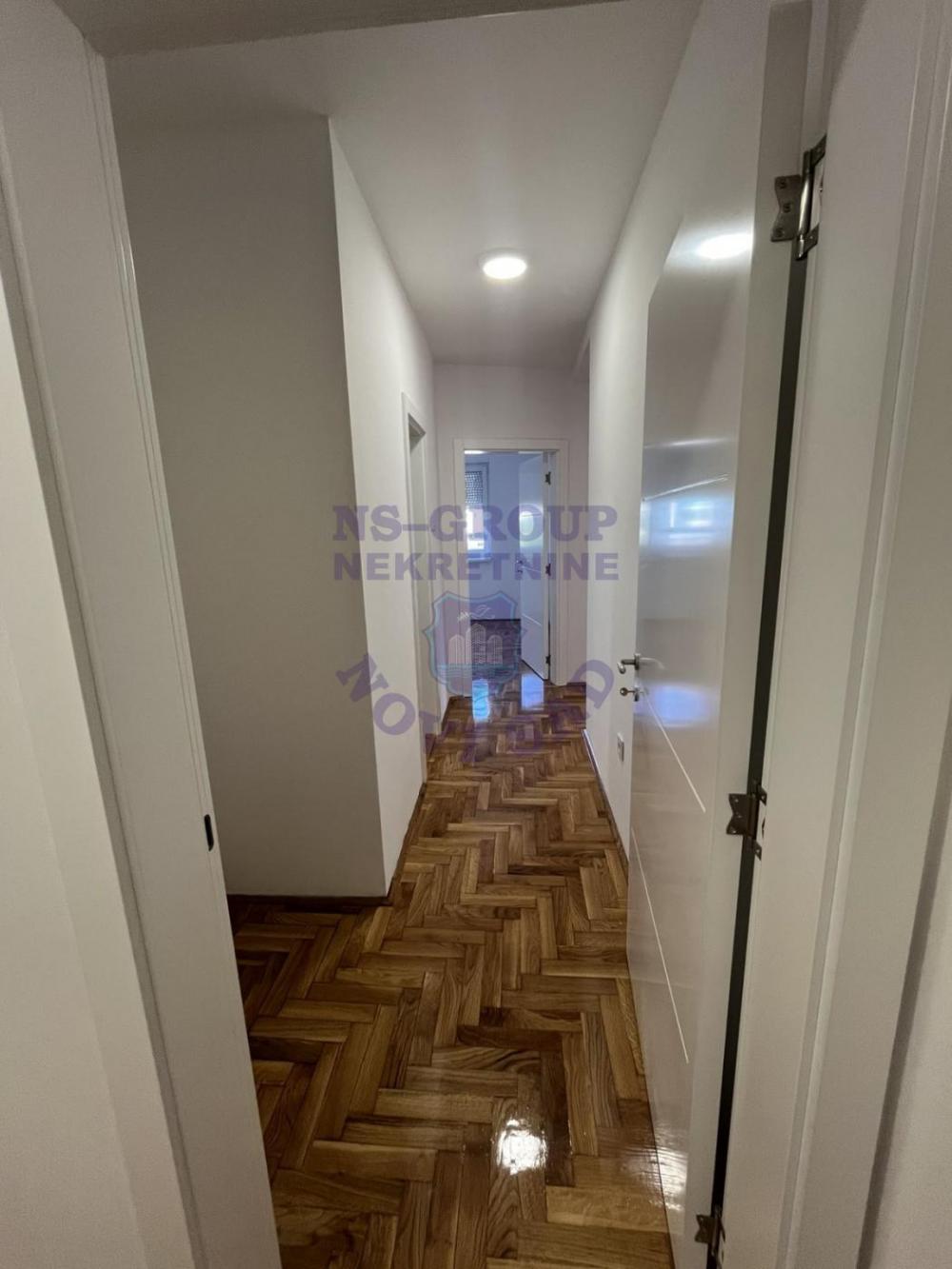 Slika 4 - Odličan trosoban stan na Bulevaru patrijarha Pavla! 