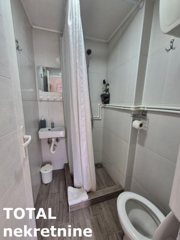 Slika 7 - Stan,NOVI SAD,GRBAVICA,kv: 34.00, € 69000, ID: 1103074