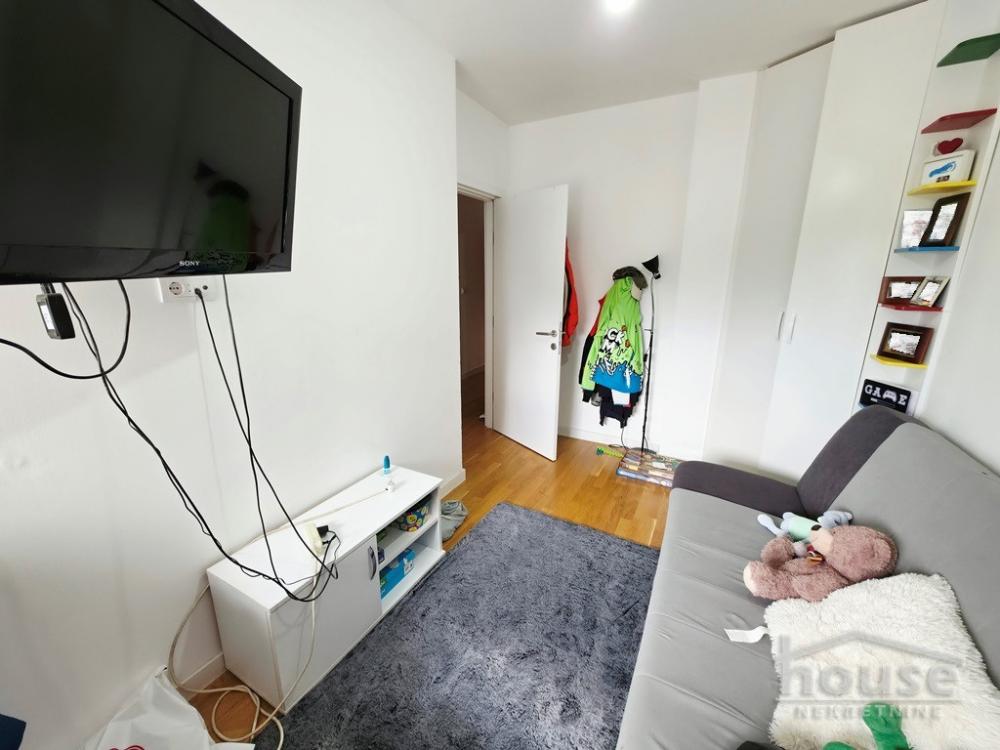 Slika 8 - Stan,NOVI SAD,TELEP,kv: 56.00, € 175000, ID: 1066214