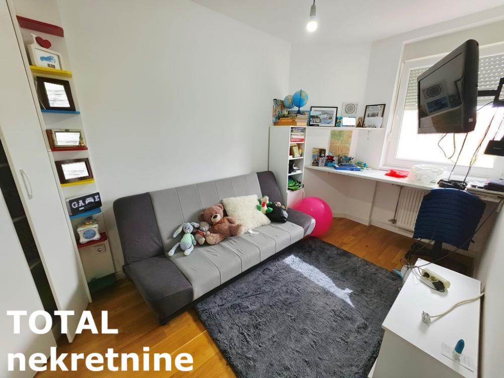 Slika 7 - Stan,NOVI SAD,TELEP,kv: 56.00, € 175000, ID: 1103060
