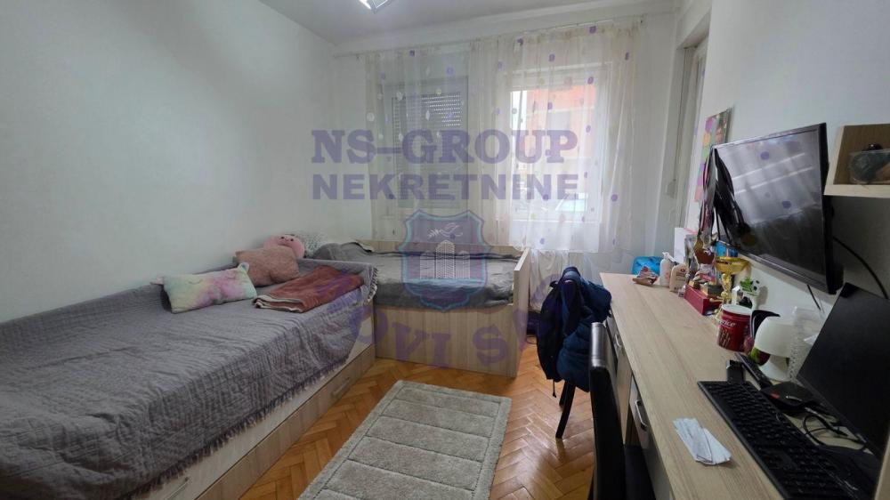 Slika 8 - Na prodaju dvosoban stan na Podbari 