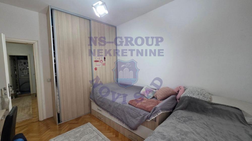 Slika 5 - Na prodaju dvosoban stan na Podbari 