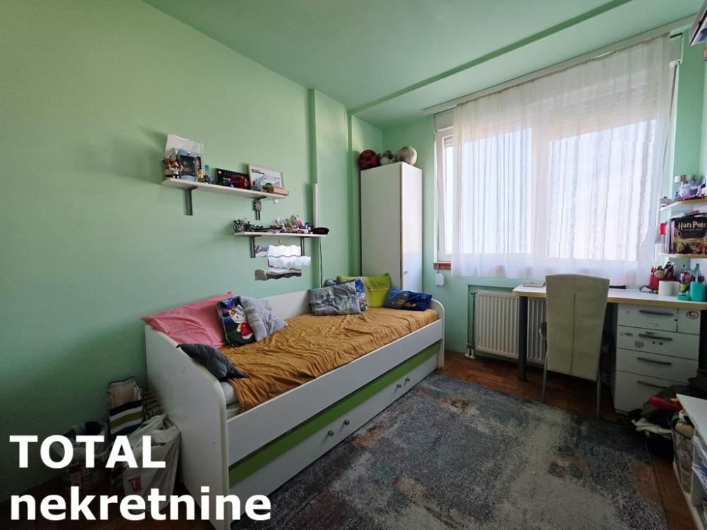 Slika 5 - Stan,NOVI SAD,CENTAR,kv: 40.00, € 130000, ID: 1103058