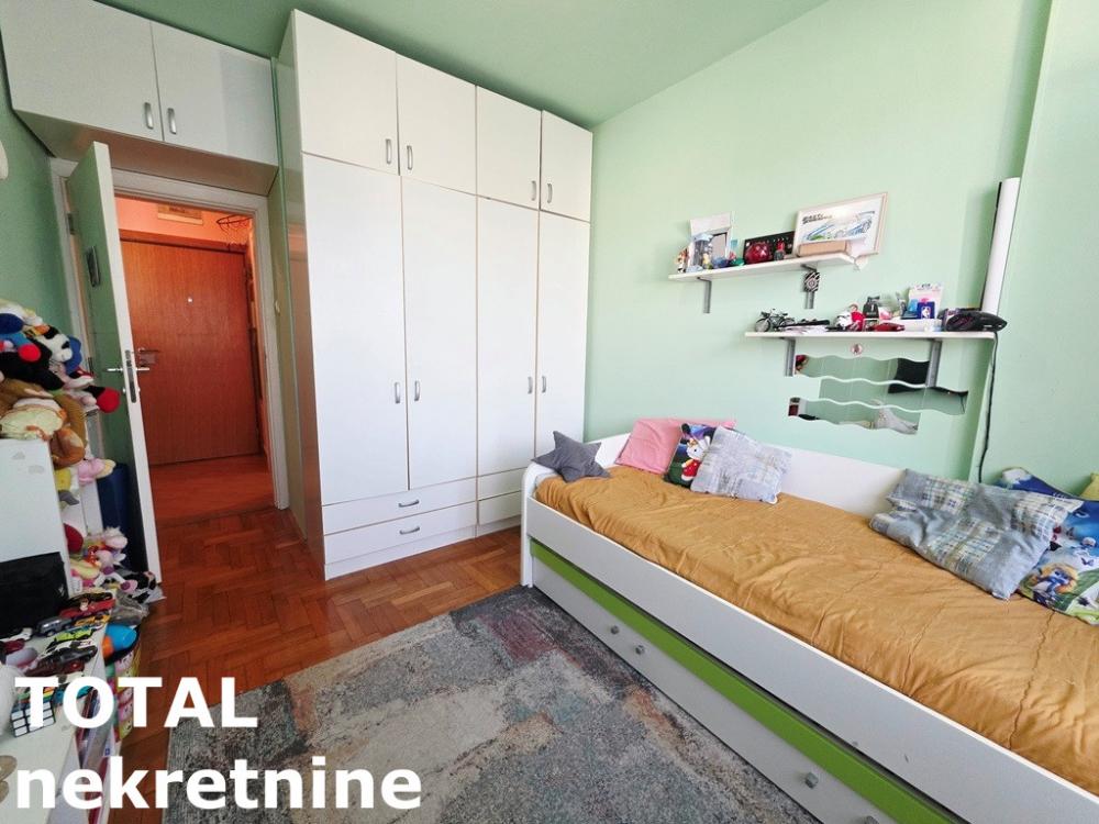 Slika 6 - Stan,NOVI SAD,CENTAR,kv: 40.00, € 130000, ID: 1103058