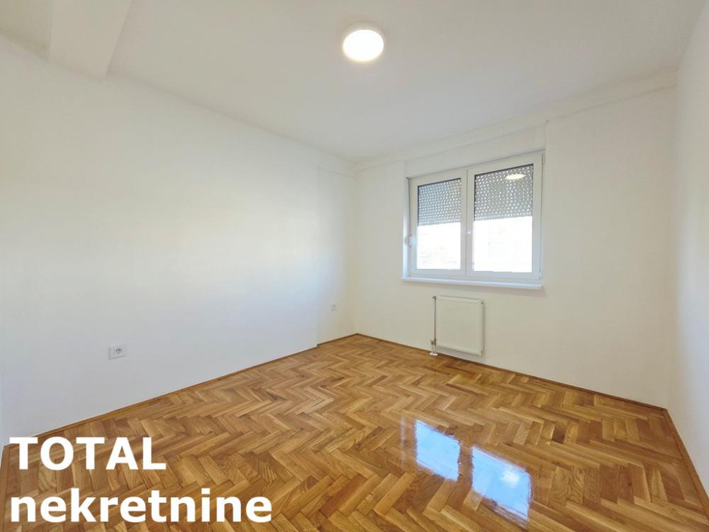 Slika 7 - Stan,NOVI SAD,BULEVAR PATRIJARHA PAVLA,kv: 66.00, € 178200, ID: 1103069