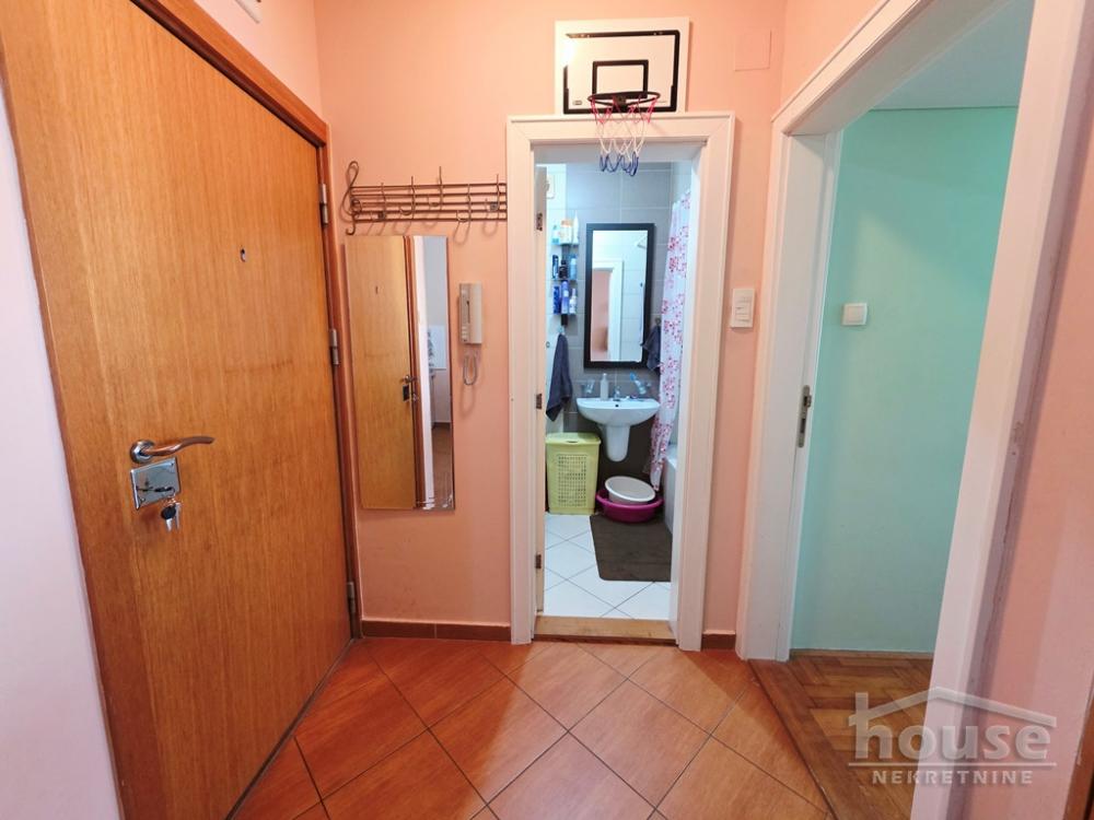 Slika 9 - Stan,NOVI SAD,CENTAR,kv: 40.00, € 130000, ID: 1066212