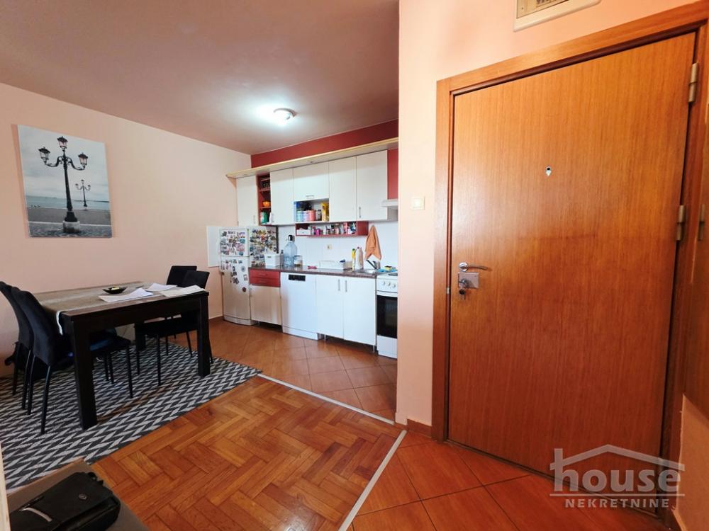 Slika 11 - Stan,NOVI SAD,CENTAR,kv: 40.00, € 130000, ID: 1066212