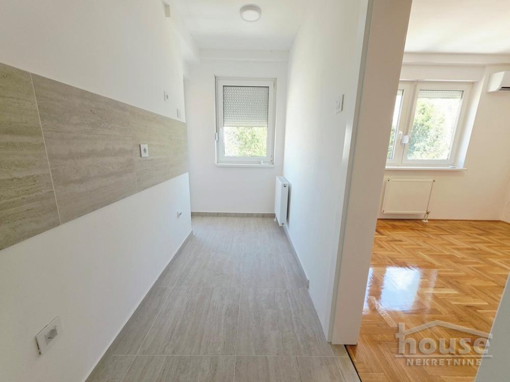 Slika 3 - Stan,NOVI SAD,BULEVAR PATRIJARHA PAVLA,kv: 66.00, € 178200, ID: 1066223