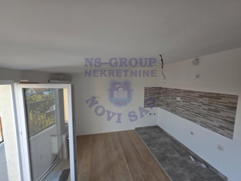 Slika 2 - Jednoiposoban, 31m2, Telep Novi Sad