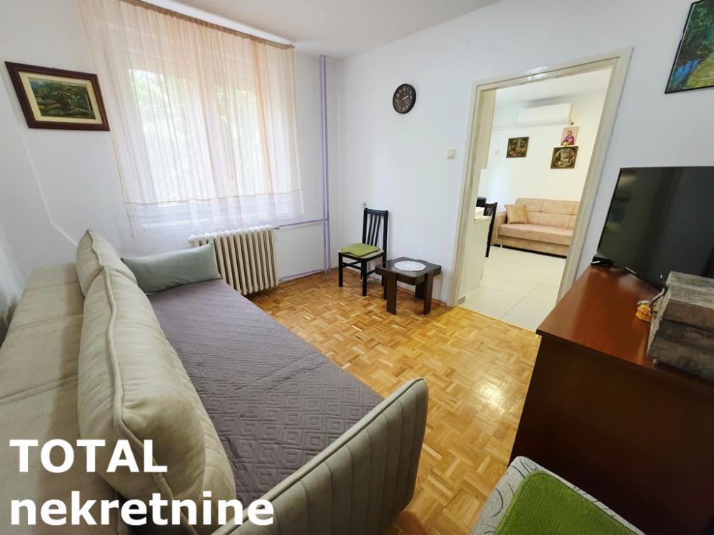Slika 1 - Stan,NOVI SAD,DETELINARA,kv: 29.00, € 90000, ID: 1103076