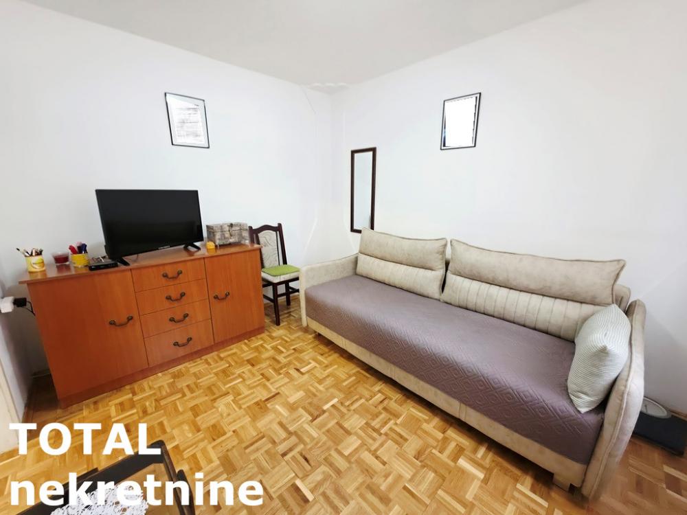 Slika 2 - Stan,NOVI SAD,DETELINARA,kv: 29.00, € 90000, ID: 1103076