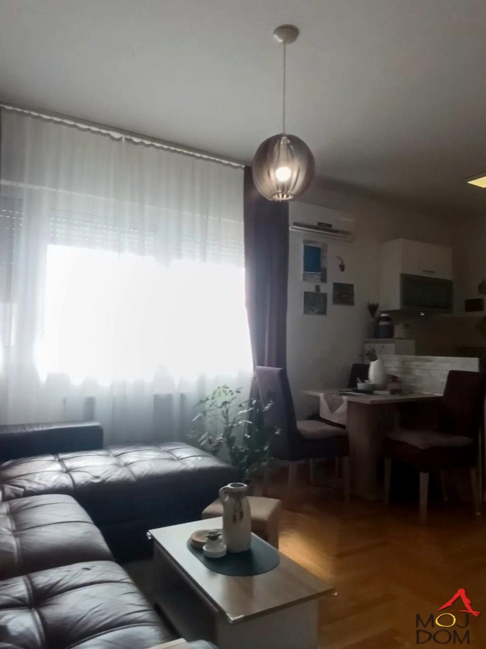 Slika 2 - Stan,NOVI SAD,TELEP,kv: 44, € 131840, ID: 1032720