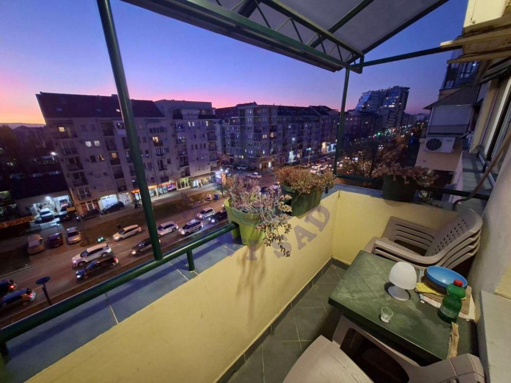 Slika 7 - Četvorosoban, 99m2, Bulevar Evrope Novi Sad
