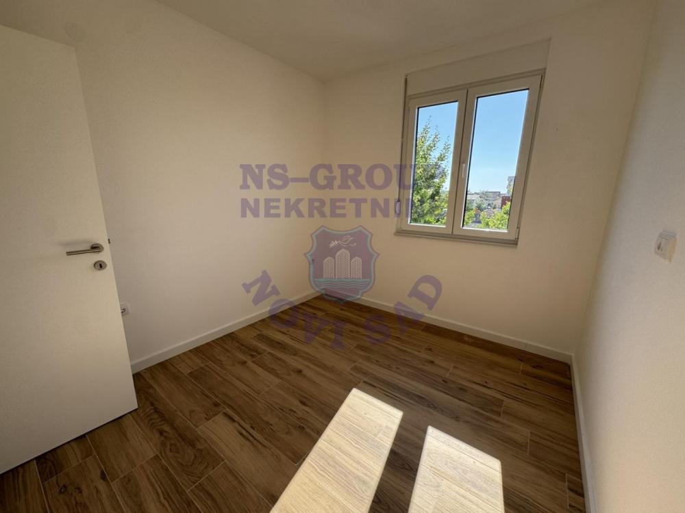 Slika 8 - Troiposoban, 81m2, Telep Novi Sad, sa terasom