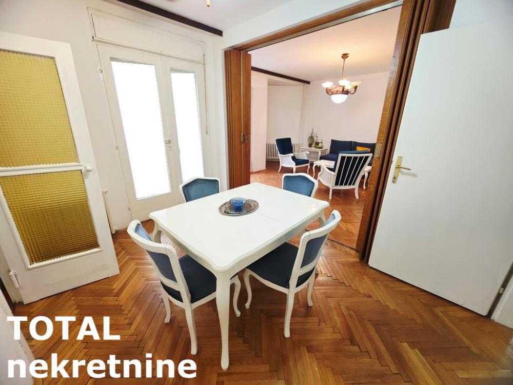 Slika 4 - Stan,NOVI SAD,CENTAR,kv: 105.00, € 250000, ID: 1103077