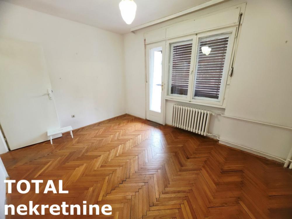 Slika 11 - Stan,NOVI SAD,CENTAR,kv: 105.00, € 250000, ID: 1103077