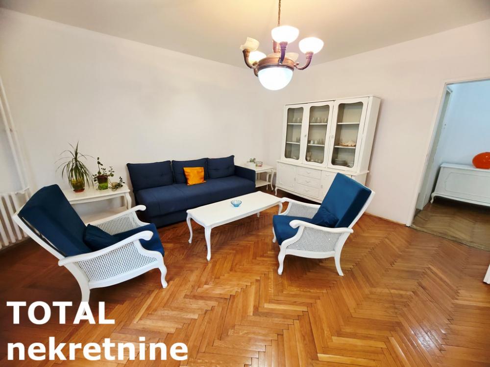 Slika 1 - Stan,NOVI SAD,CENTAR,kv: 105.00, € 250000, ID: 1103077