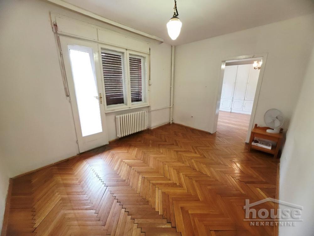 Slika 11 - Stan,NOVI SAD,CENTAR,kv: 105.00, € 250000, ID: 1066231