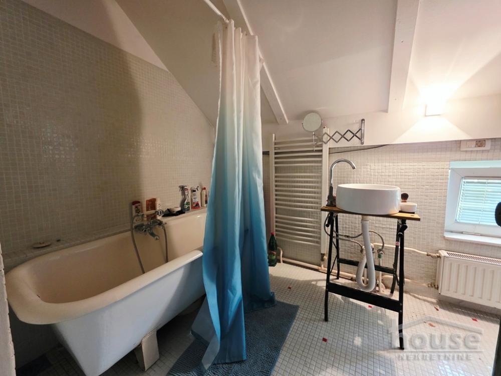 Slika 11 - Stan,NOVI SAD,CENTAR,kv: 51.00, € 154500, ID: 1066222
