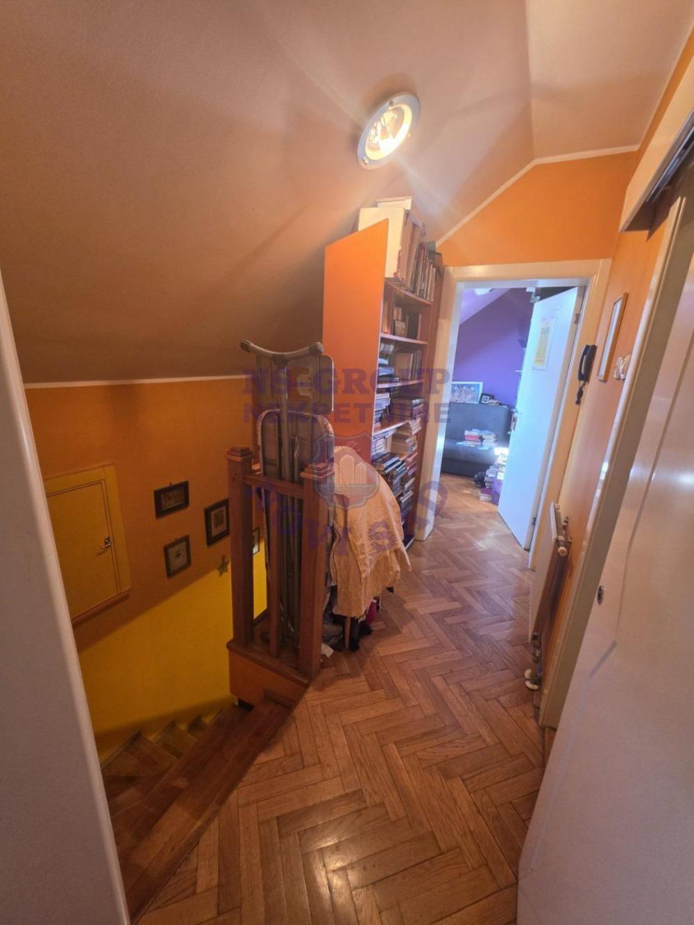 Slika 6 - Trosoban, 61m2, DOŽA ĐEĐRĐA Novi Sad, sa terasom, ima lift