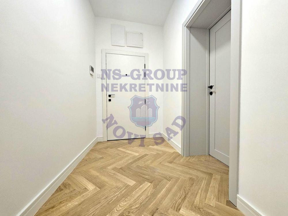 Slika 8 - Trosoban, 73m2, Vojvode Mišića Novi Sad, sa terasom