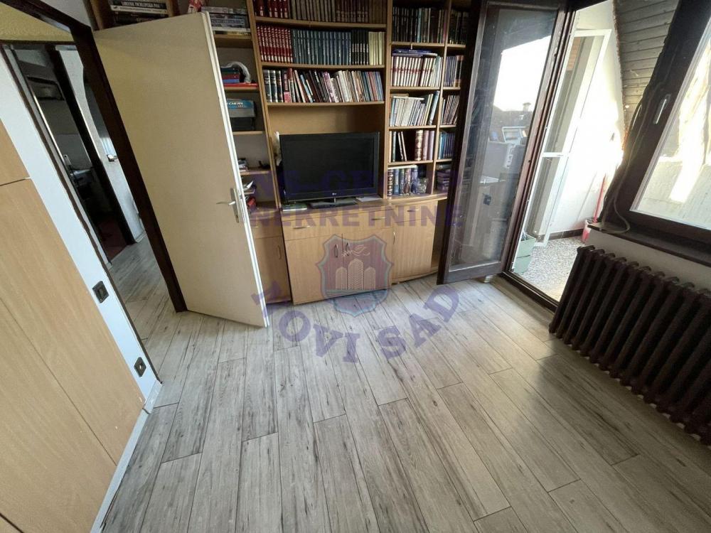 Slika 10 - Troiposoban, 73m2, Nova Detelinara Novi Sad