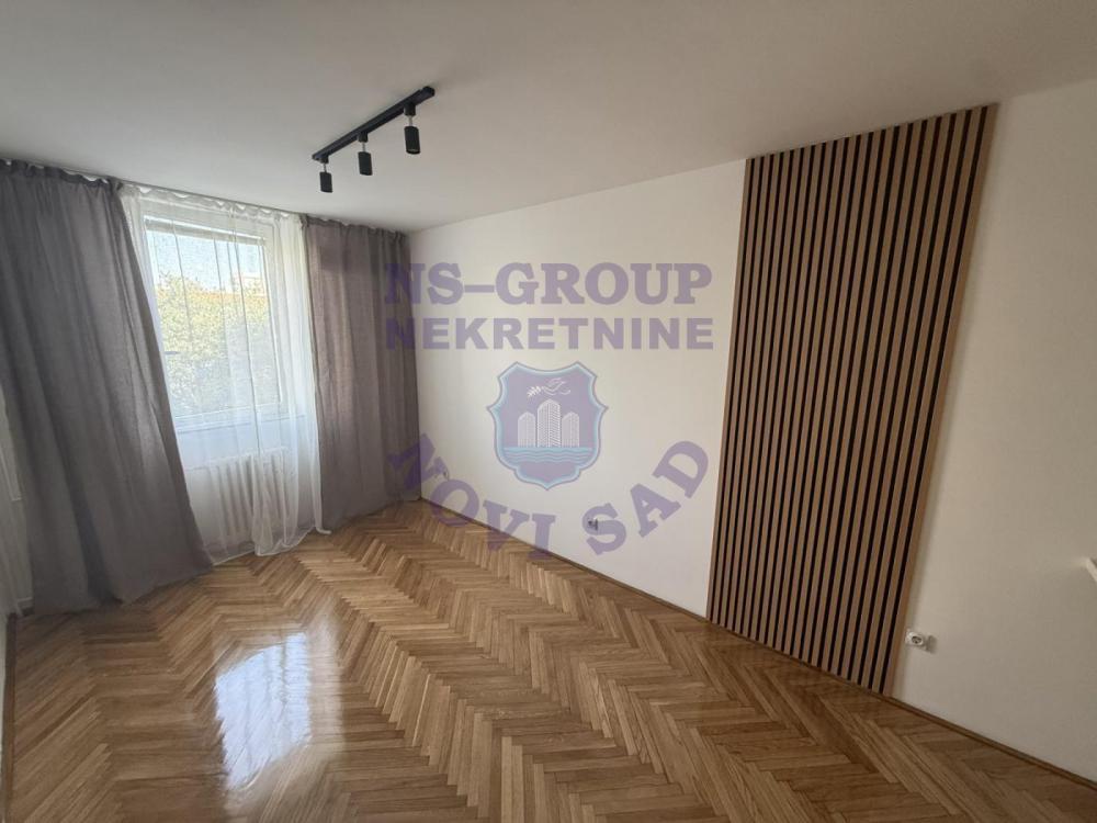 Glavna slika -Svetao i funkcionalan stan na Bulevaru
