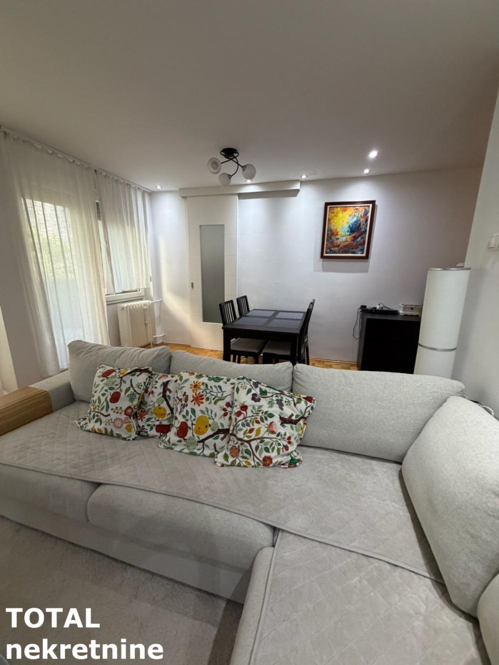 Slika 4 - Stan,NOVI SAD,LIMAN 3,kv: 55.00, € 200000, ID: 1103059