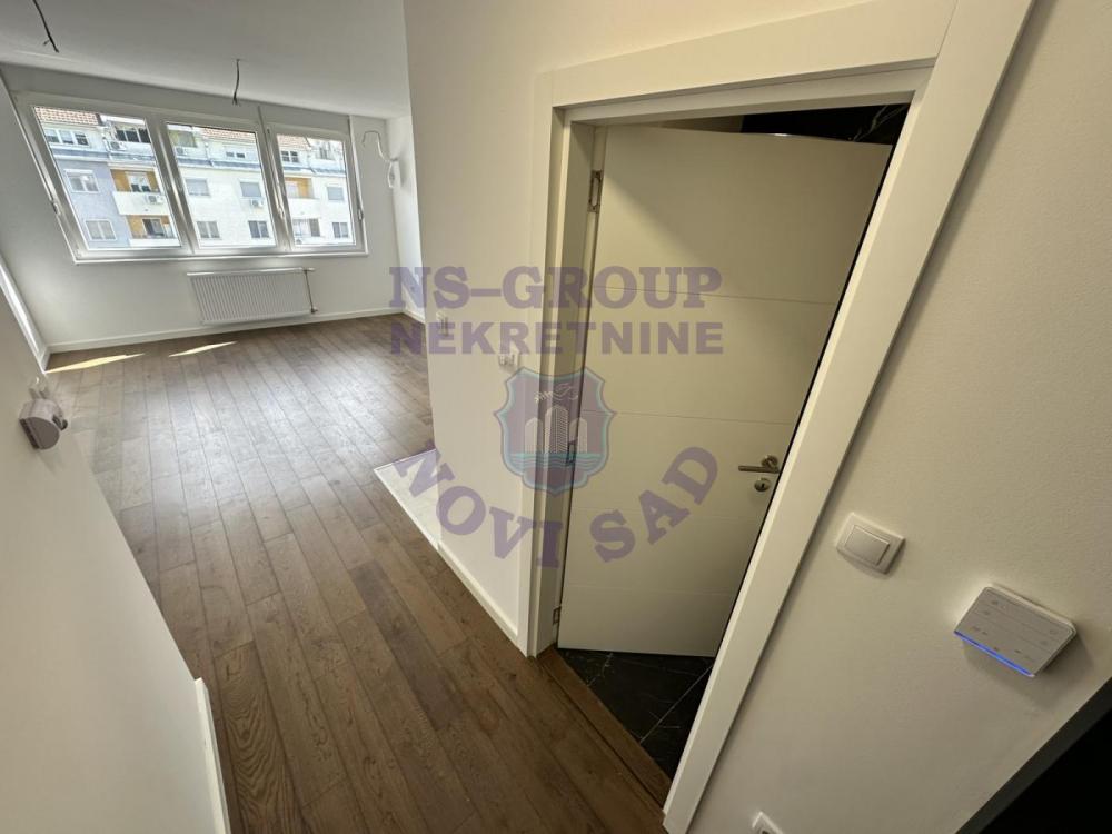 Slika 6 - Na prodaju garosnjera na Novom Naselju