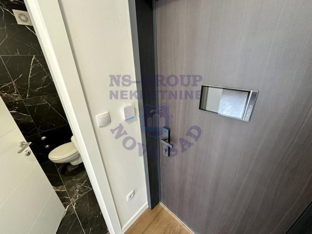 Slika 5 - Na prodaju garosnjera na Novom Naselju