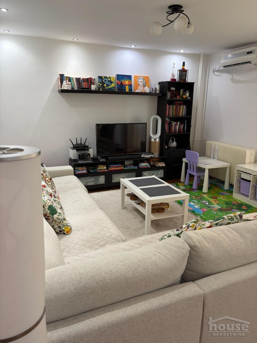 Slika 5 - Stan,NOVI SAD,LIMAN 3,kv: 55.00, € 200000, ID: 1066213