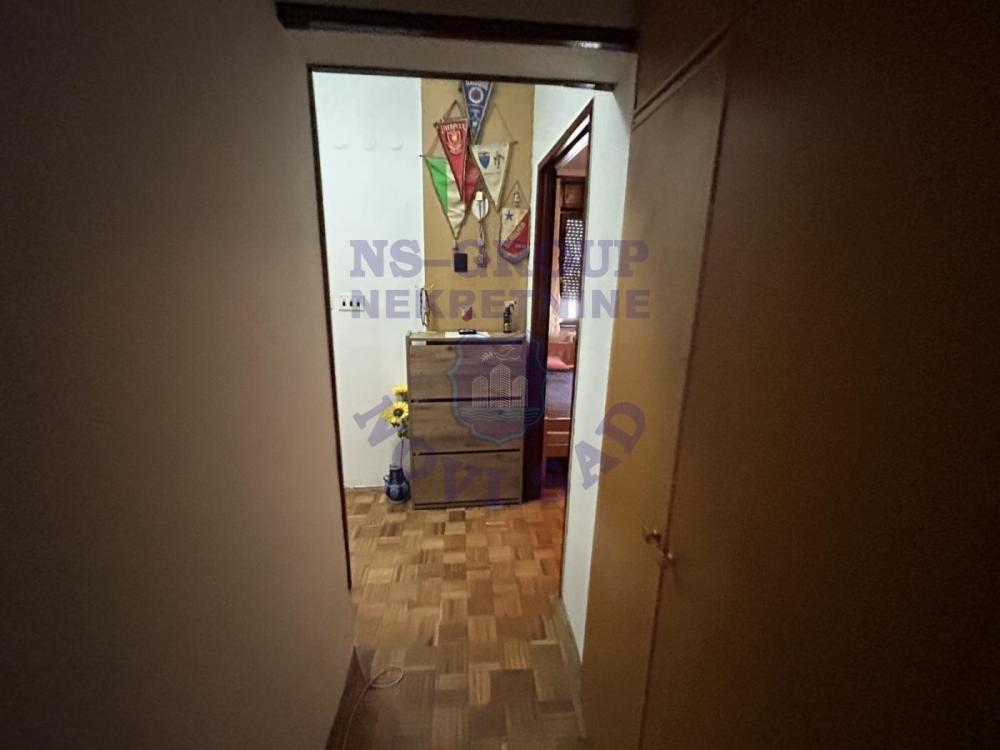 Slika 6 - Trosoban, 83m2, Nova Detelinara Novi Sad, sa terasom, ima lift