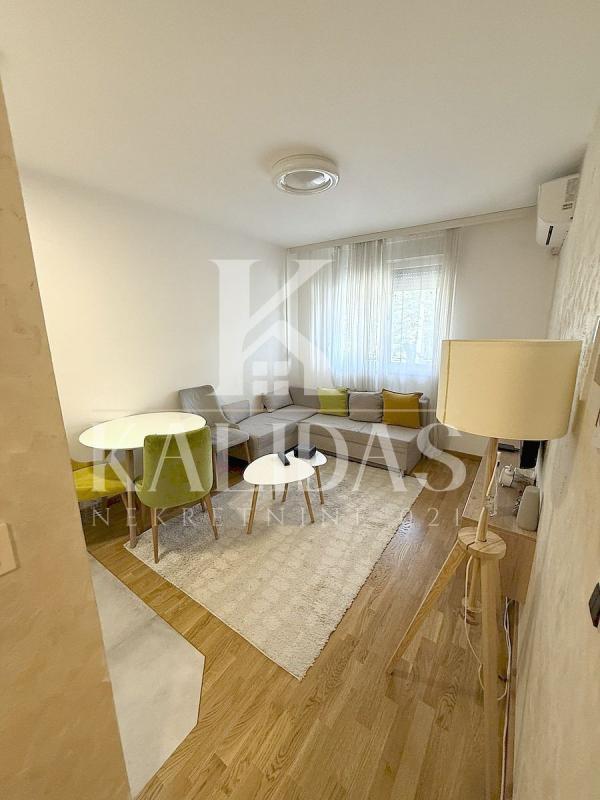 Glavna slika -Stan,PETROVARADIN,PETROVARADIN,kv: 31, € 111200, ID: 1008975