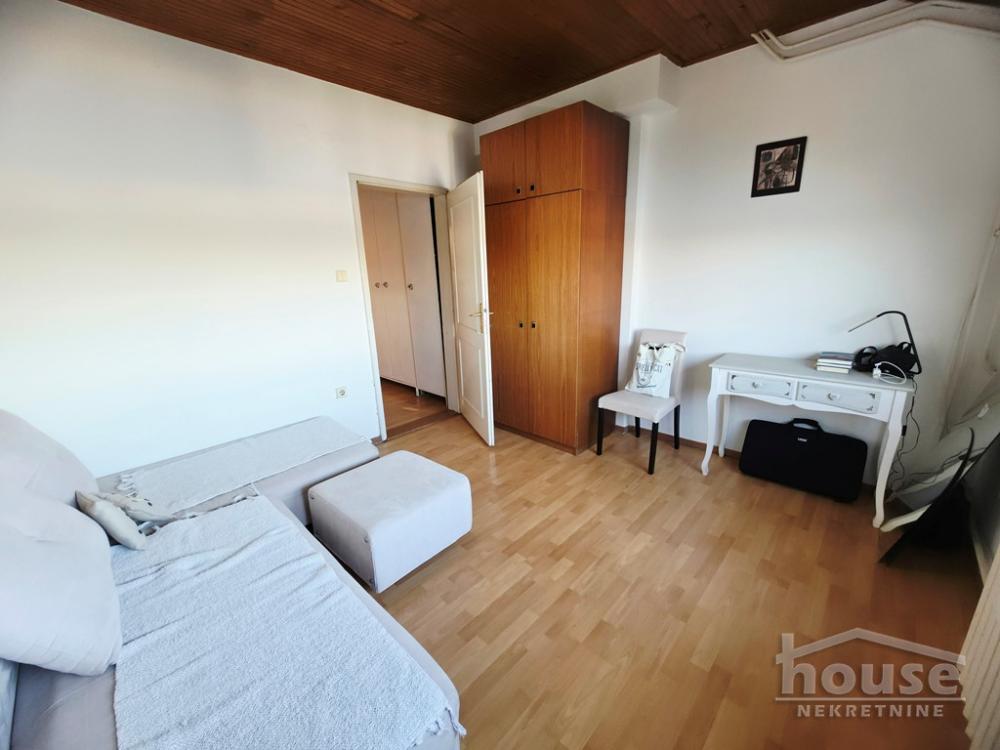 Slika 2 - Stan,NOVI SAD,KEJ,kv: 33.00, € 97500, ID: 1066233