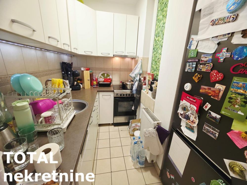Slika 3 - Stan,NOVI SAD,NOVA DETELINARA,kv: 44.00, € 142000, ID: 1103067