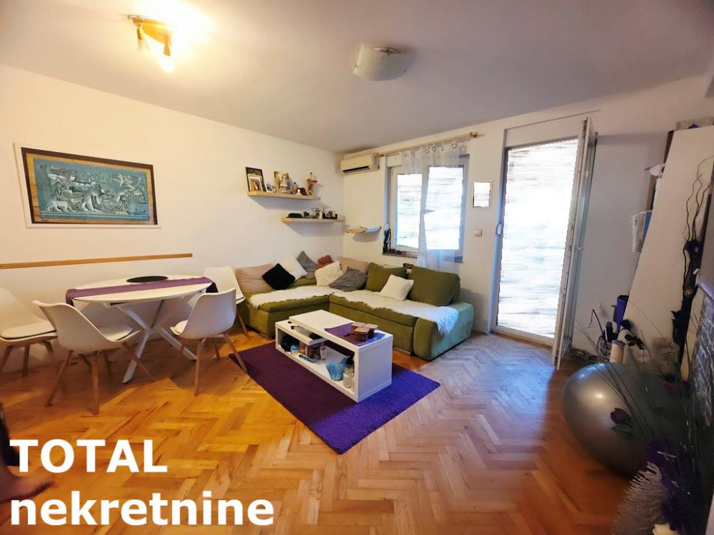 Slika 1 - Stan,NOVI SAD,NOVA DETELINARA,kv: 44.00, € 142000, ID: 1103067
