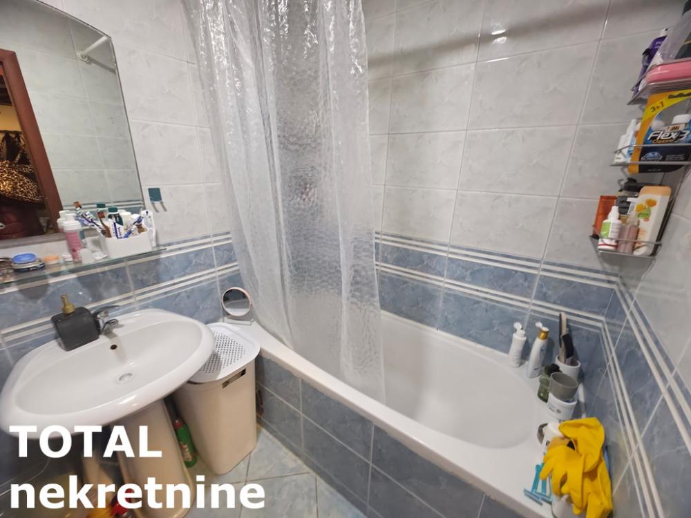 Slika 7 - Stan,NOVI SAD,NOVA DETELINARA,kv: 44.00, € 142000, ID: 1103067