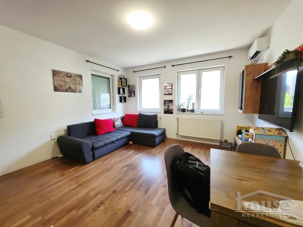 Slika 2 - Stan,NOVI SAD,ADICE,kv: 62.00, € 136400, ID: 1066235