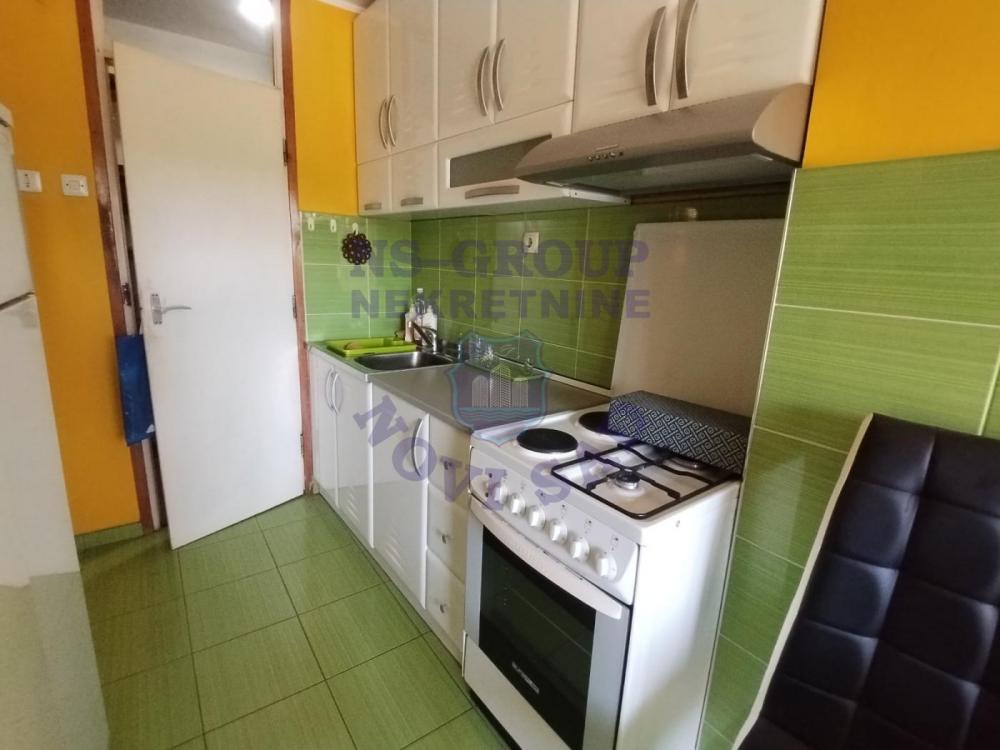 Slika 6 - Trosoban, 73m2, Liman 2 Novi Sad, sa terasom, ima lift