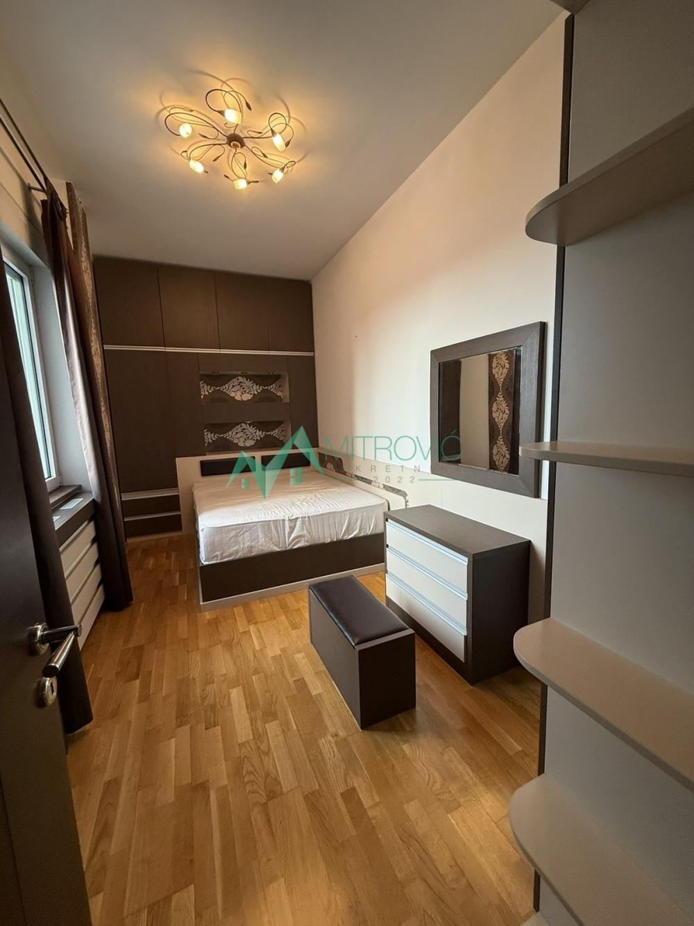 Slika 7 - Bulevar Oslobođenja trosoban stan - 59m2 (ID:1004668) 