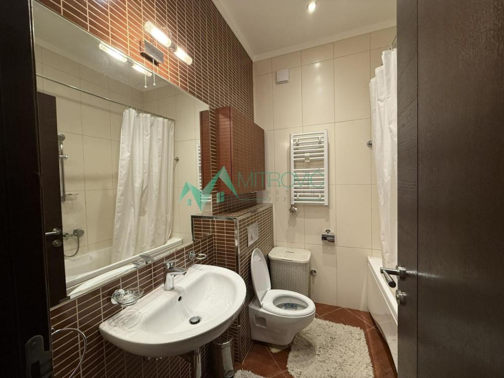Slika 11 - Bulevar Oslobođenja trosoban stan - 59m2 (ID:1004668) 