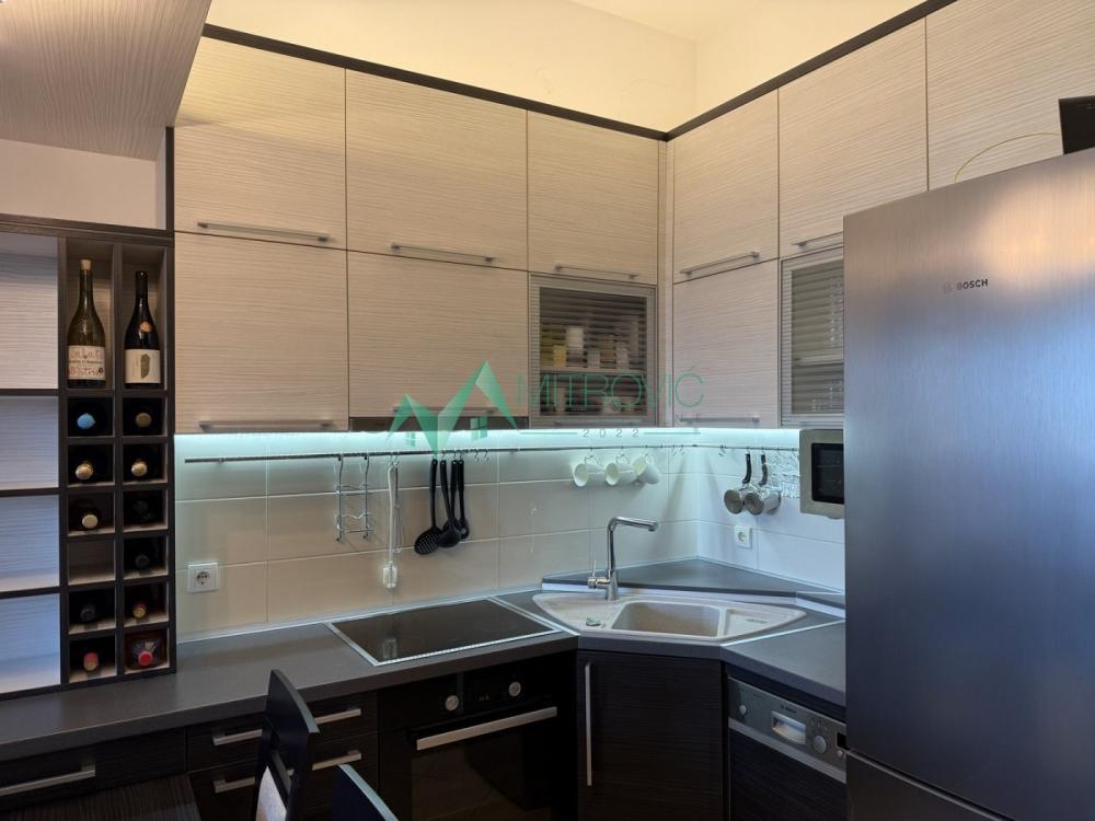 Slika 5 - Bulevar Oslobođenja trosoban stan - 59m2 (ID:1004668) 