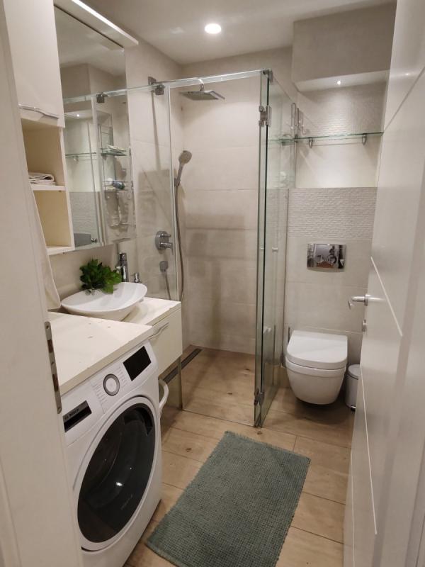 Slika 9 - Stan,NOVI SAD,NOVI BULEVAR,kv: 81.00, € 216000, ID: 1059716