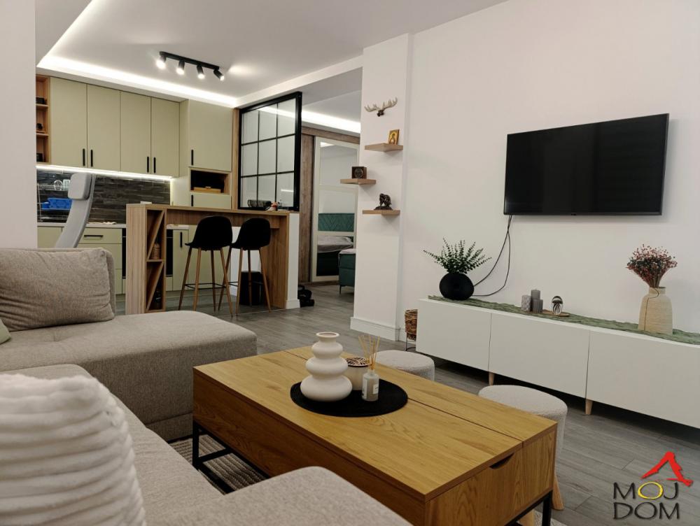 Slika 4 - Stan,NOVI SAD,GRBAVICA,kv: 47, € 159650, ID: 1032730