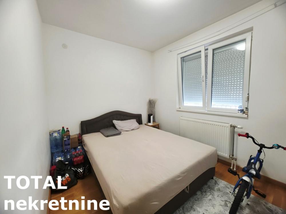 Slika 8 - Stan,NOVI SAD,ADICE,kv: 76.00, € 165000, ID: 1103090