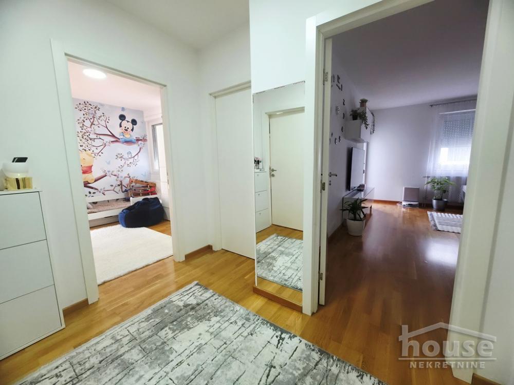Slika 8 - Stan,NOVI SAD,ADICE,kv: 76.00, € 165000, ID: 1066244