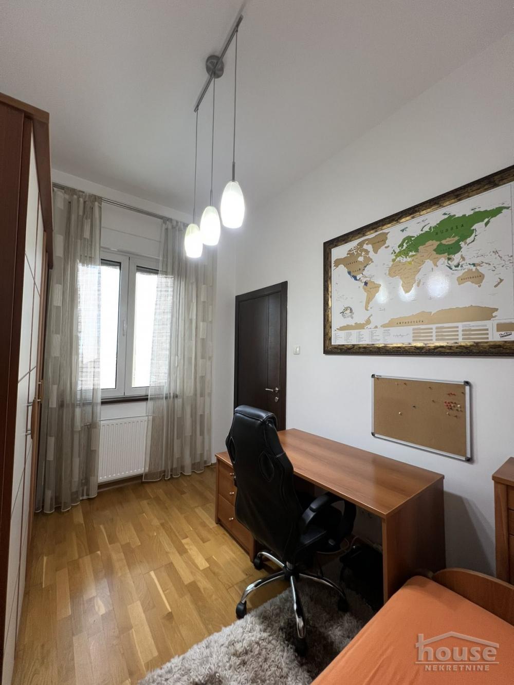 Slika 8 - Stan,NOVI SAD,BULEVAR,kv: 59.00, € 242000, ID: 1066238