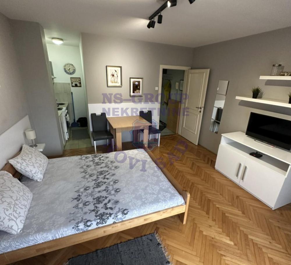 Slika 2 - Odlična- nameštena garsonjera u centru! 577424