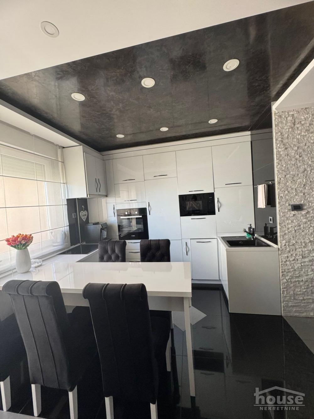 Slika 3 - Stan,NOVI SAD,PODBARA,kv: 78.00, € 229000, ID: 1066245